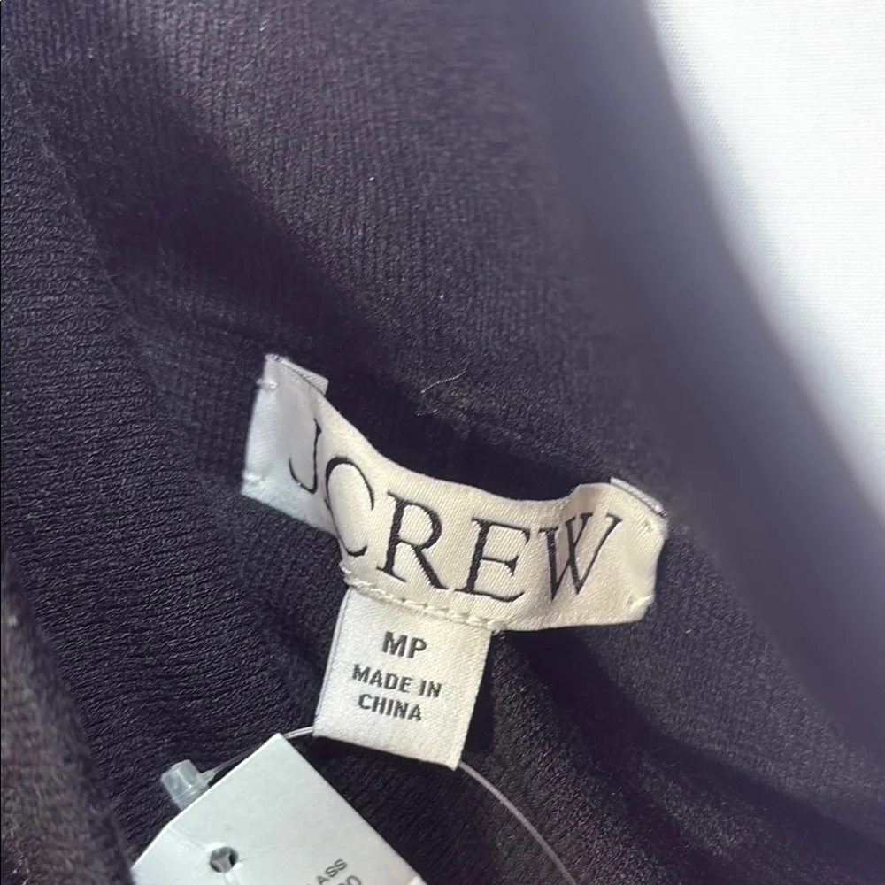 🥽 NWT J. Crew Delaney Kickout Sweater pants: